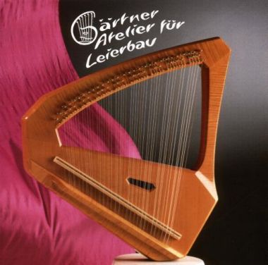 Leiern und Musikinstrumente aus dem Atelier f�r Leierbau